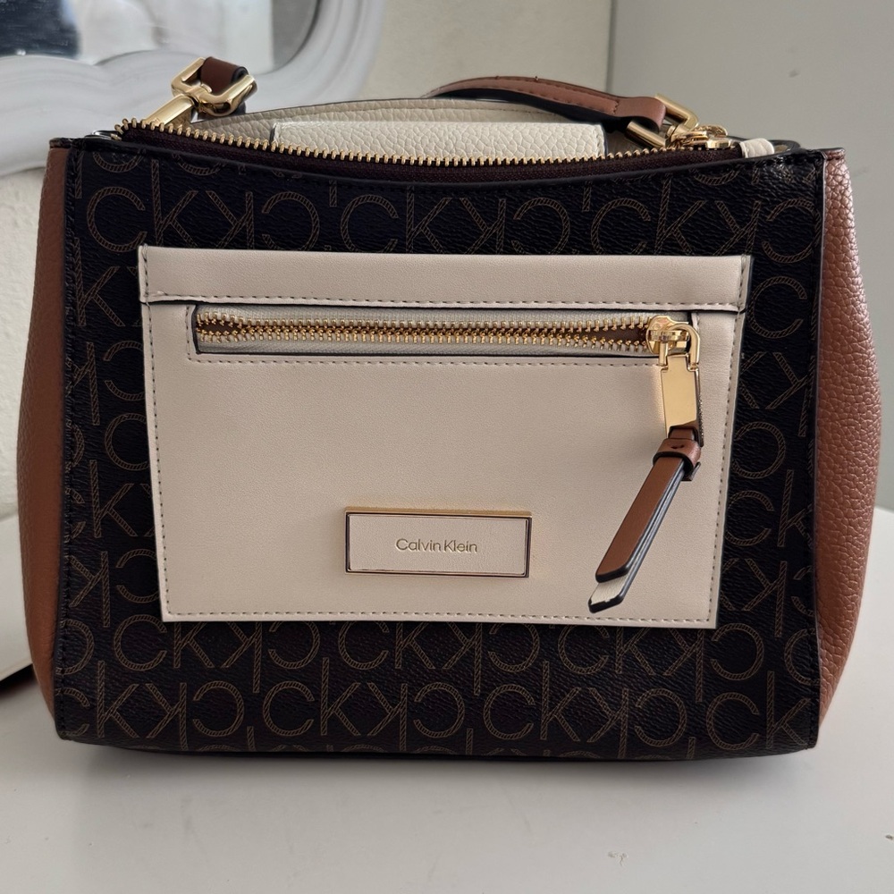 Calvin Klein Black and Cream Logo purse